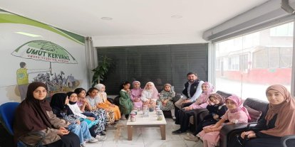 Minik yürekler biriktirdikleri bayram harçlıklarını Gazze'ye bağışladılar
