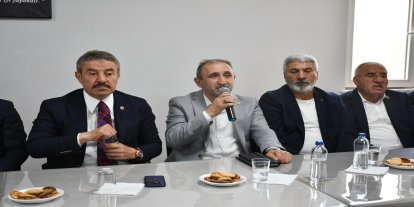 HÜDA PAR Milletvekili Demir, idil'de resmi bayramlaşma programına katıldı