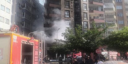 Mardin’de 8 katlı binada yangın paniği