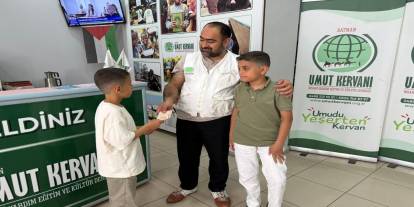 Minik yüreklerden Gazze'ye bayram kardeşliği