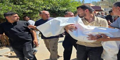 Gazze'de bayram katliamı: 4'ü çocuk 10 Filistinli şehit oldu