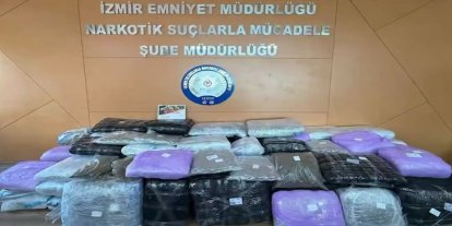 İzmir'de uyuşturucu operasyonu: 371 kilogram skunk ele geçirildi