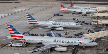 American Airlines, artan yakıt maliyetleri nedeniyle uçuşlarını askıya alıyor