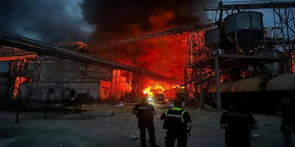 Ukrayna Kırım'daki 2 petrol tesisi vuruldu