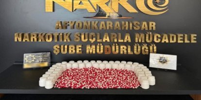 Afyonkarahisar'da 2 bin sentetik ecza hapı ele geçirildi: 3 tutuklama