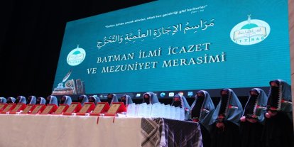 Velilerden medreselere tam destek: Toplumun önemli bir değeri