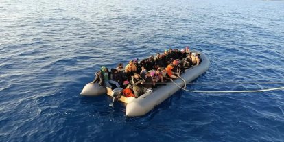 AB ülkelerine deniz yoluyla giren yasadışı göçmen sayısı azaldı