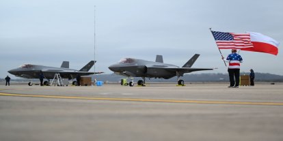 NATO'nun doğu kanadında bir ilk: F-35 savaş uçakları Polonya'da hizmete alındı