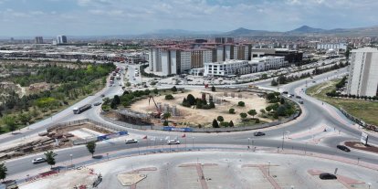 Konya’da tramvay üst geçidi çalışmaları sürüyor