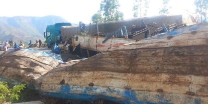 Etiyopya'da yolcu otobüsü uçuruma yuvarlandı: 28 ölü