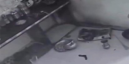 Hindistan'da düdüklü tencere bomba gibi patladı: 1 yaralı