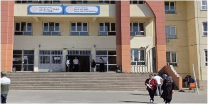 YKS'de AYT oturumu başladı