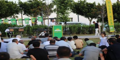 HÜDA PAR Milletvekili Dinç, Mersin'de partili gençlerin "Bahar Etkinlikleri" final programına katıldı