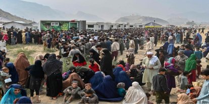 Son 3 ayda on binlerce Afgan aile, Pakistan'dan geri döndü