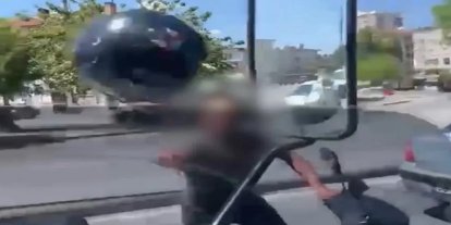 Sürücüye kask fırlatan alkollü motosikletliye 405 bin TL ceza