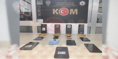 Kastamonu’da kaçakçılık operasyonu: Cep telefonu ele geçirildi