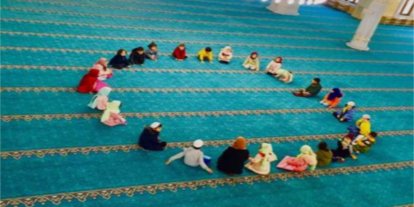 İzmir’de çocuklar yaz Kur’an kurslarında buluşacak