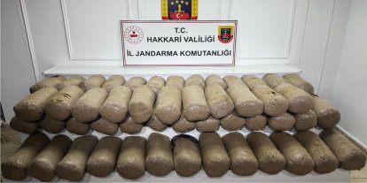 Hakkari'de uyuşturucu operasyonu: 503 kilogram esrar ele geçirildi