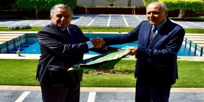 Arap Birliği'nde yeni dönem: Nebil Fehmi görevi devraldı