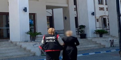Muğla'da hakkında 18 yıl 9 ay hapis cezası bulunan uyuşturucu satıcısı yakalandı
