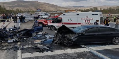 İzmir’de 6 ayda 20 bini aşkın trafik kazası meydana geldi