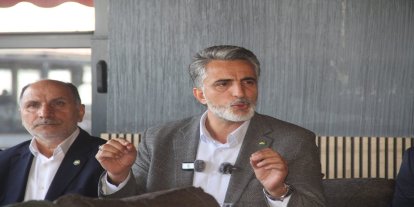 HÜDA PAR Sözcüsü Emiroğlu’ndan Bingöl Belediyesi’ne tepki: 41 projeden sadece biri yapıldı