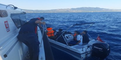 Muğla'da 8 düzensiz göçmen ile 1 göçmen kaçakçılığı şüphelisi yakalandı