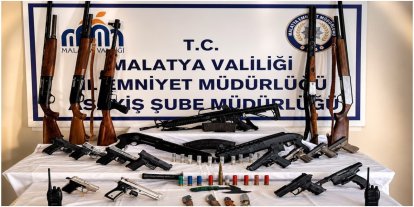 Malatya'da silah teşhirine operasyon: 56 şüpheli yakalandı