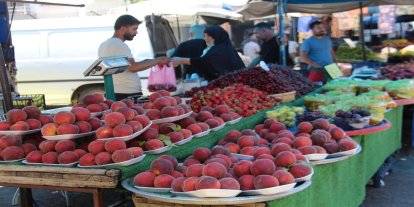 Pazarcı esnafı: Fiyatlar uygun ama alım gücü yetersiz