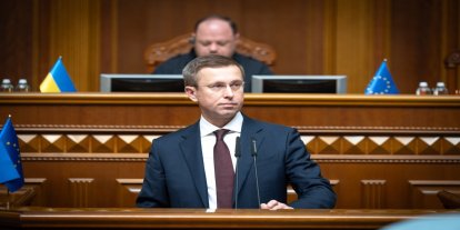 Kiev'de hükümet krizi: Yeni başbakan göreve protestolar eşliğinde geldi