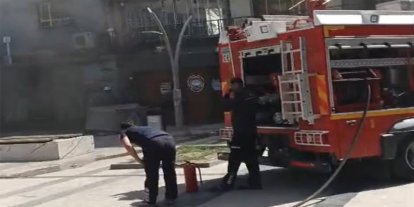 Batman'da çarşı merkezinde trafo patladı: Esnaf kalıcı çözüm bekliyor