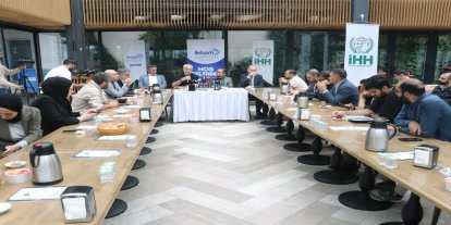 Bangsamoro Lideri Hacı Murad İbrahim İstanbul'da gazetecilerle buluştu