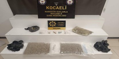 Kocaeli'de 3 kilogram skunk ele geçirildi: 7 gözaltı