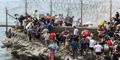 Fas'tan İspanya'ya geçmeye çalışırken hayatını kaybedenlerin sayısı 72'ye yükseldi