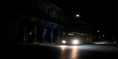 Küba'da yine elektrik şebekesi çöktü