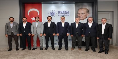 HÜDA PAR Bursa İl Başkanlığı’ndan Bursa Büyükşehir Belediyesi'ne ziyaret