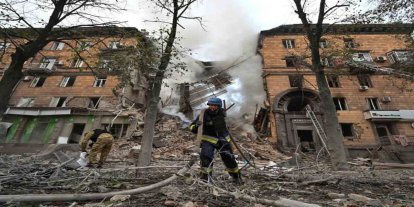 Rusya, Kiev'e balistik füzelerle saldırdı