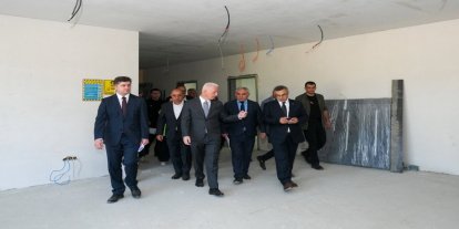 İstanbul'da yeni eğitim yılı öncesi okul yatırımları incelendi