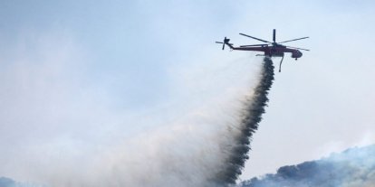 ABD’de orman yangınında görev yapan helikopter düştü