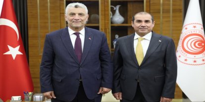 Türkiye ve Irak arasında 30 milyar dolarlık ticaret hedefi için yeni adımlar