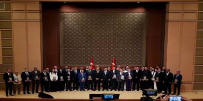 "11.⁠ ⁠Anadolu Medya Ödülleri" sahiplerini buldu