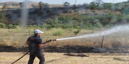 Siirt'te korkutan yangın: 85 dönümlük alan zarar gördü