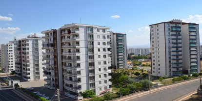 Yetkisiz emlakçılara ceza yağdı
