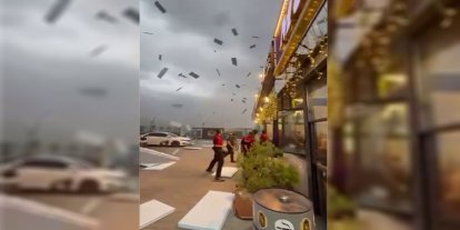 Malatya'da sağanak yağış ve şiddetli rüzgar etkili oldu