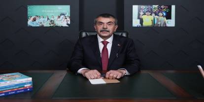 Bakan Tekin öğretmenlere seslendi: Eğitimin merkezinde yetkin ve erdemli insan var
