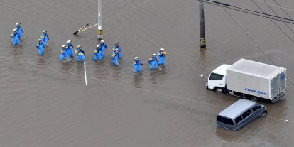 Japonya şiddetli yağışların etkisi altında