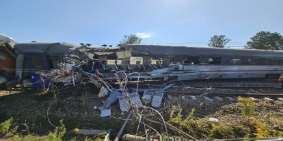 Polonya'da tren raydan çıktı: Bir ölü 19 yaralı
