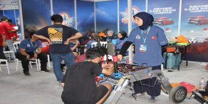 Mardin’de "TEKNOFEST İnsansız Kara Aracı Yarışması" açılış programı düzenlendi