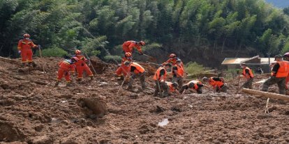 Çin'in Jiangxi eyaletinde heyelanlar: Ölü sayısı 16'ya yükseldi