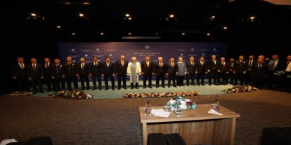 NEÜ’de 2026-2027 akademik yılı Cevdet Yılmaz’ın katılımıyla başladı